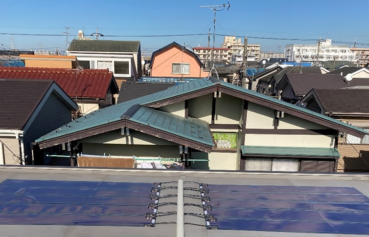 Dachinstallation mit Heliatek-Produkten in Japan